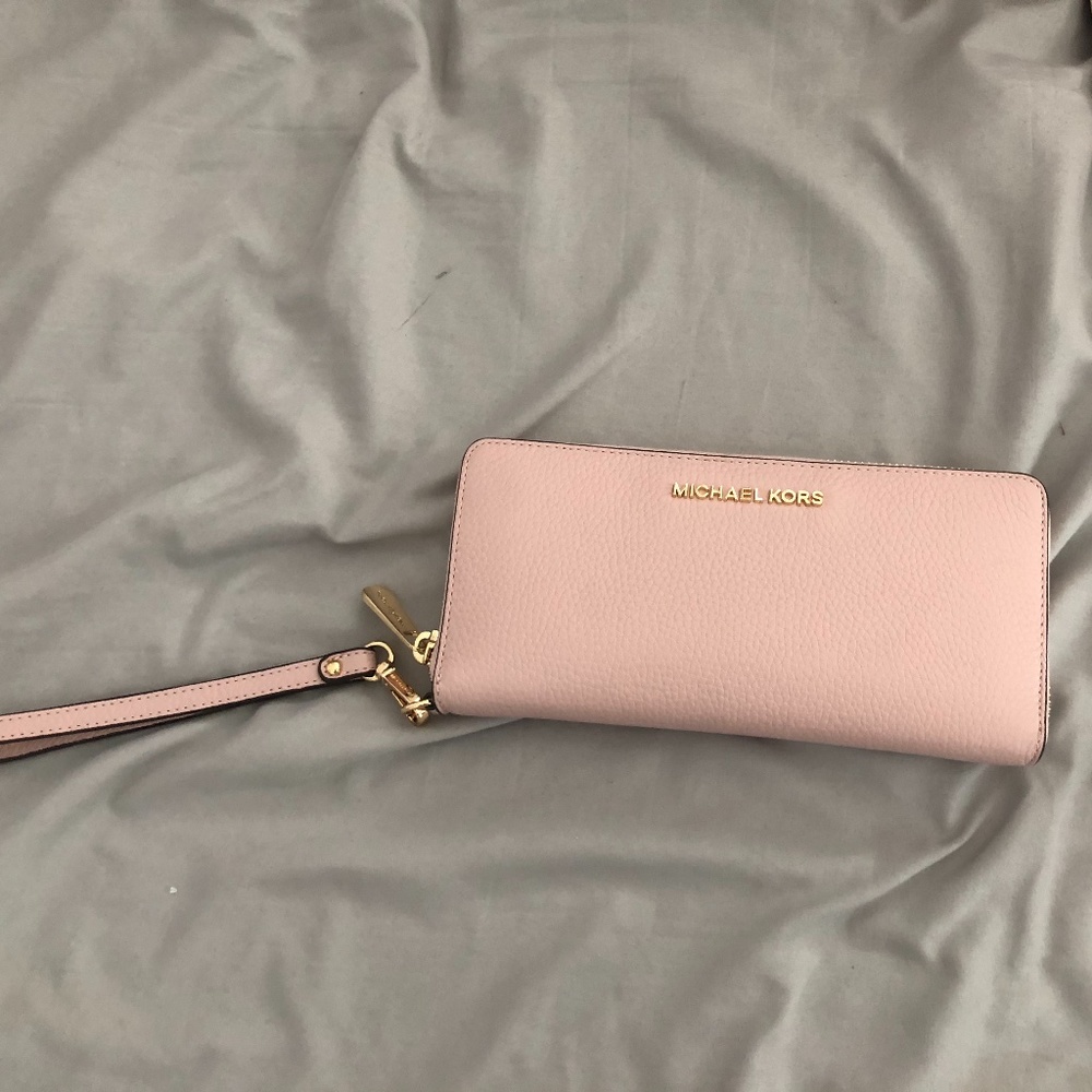 MK Large Wallet/Wristlet